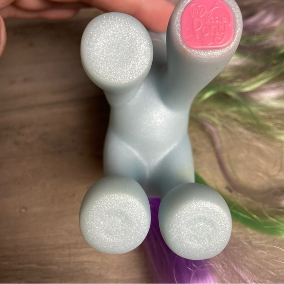 My Little Pony G3 Pretty Patterns Daisy Paisley Dainty Daisy 2002 - Picture 6 of 6